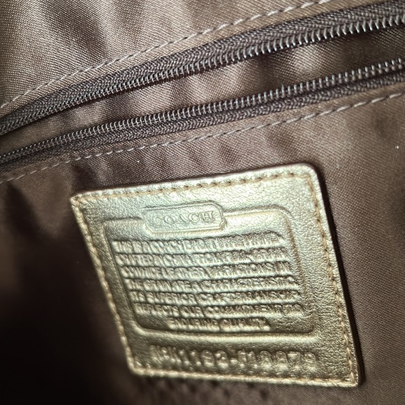 New Coach Light Gold Bag - Picture 9 of 9
